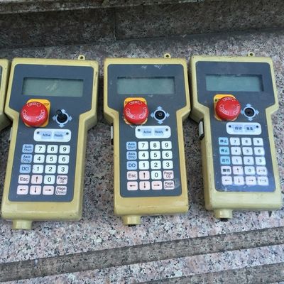 kupować Maszyna do umieszczania powierzchniowego drugiej ręki YAMAHA Remote Controller KH1-M5180-20X produkcja online